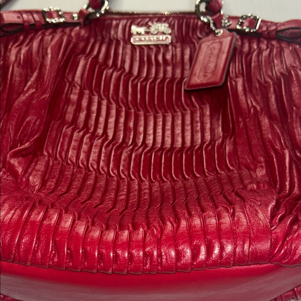 Coach Cherry Red Leather Shoulder Bag - Picture 3 of 15